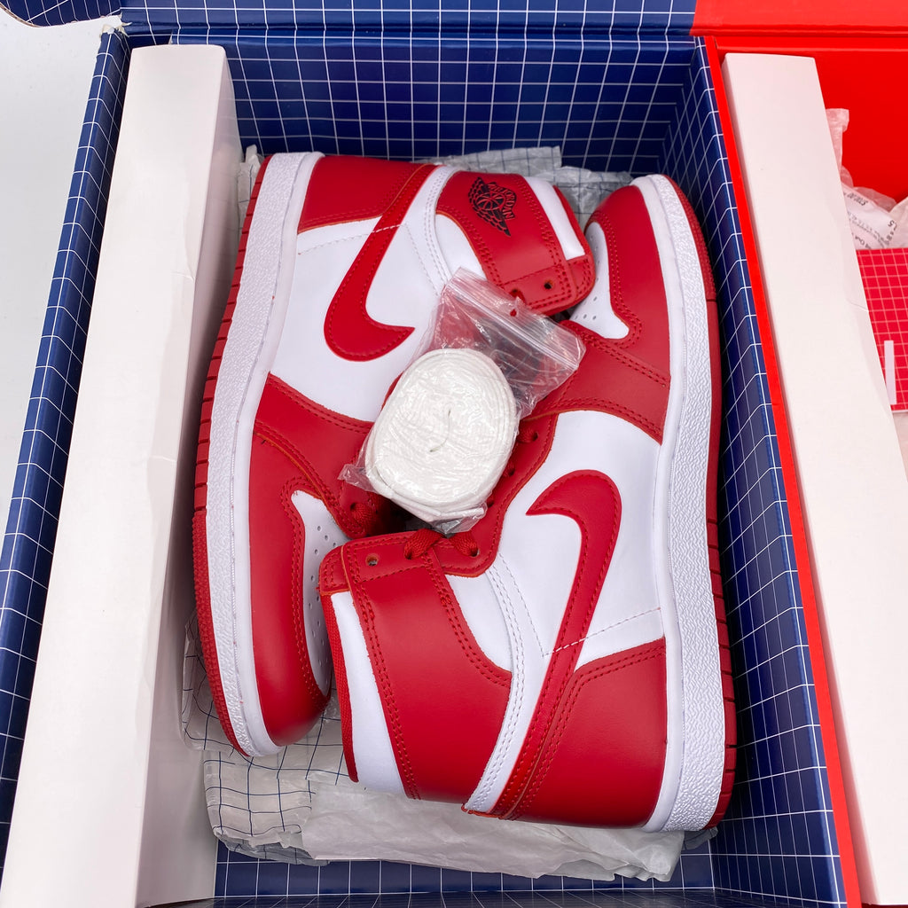Air Jordan 1 Retro High "New Beginnings" 2020 New Size 8.5