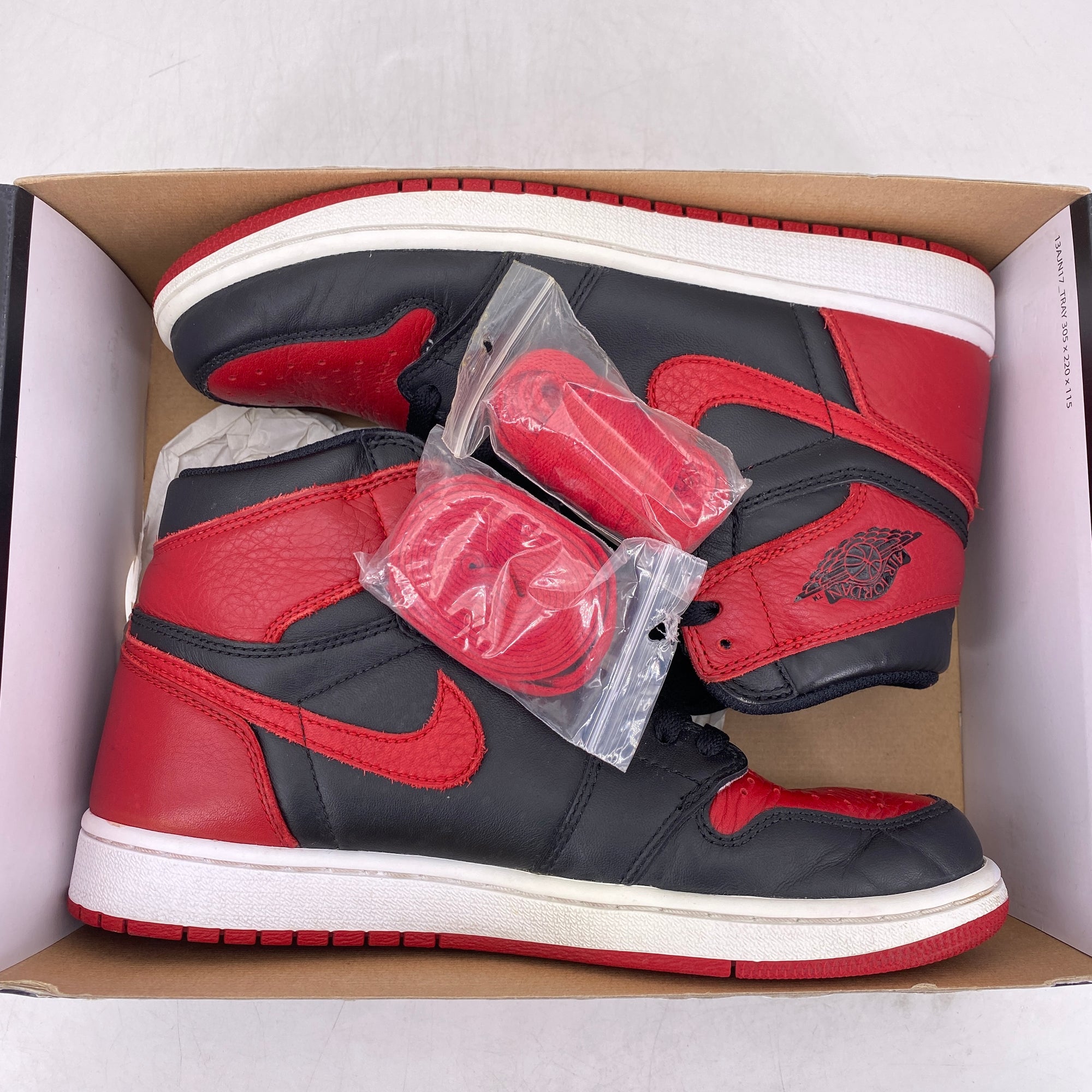 Air Jordan 1 Retro High OG &quot;Banned&quot; 2016 Used Size 8.5