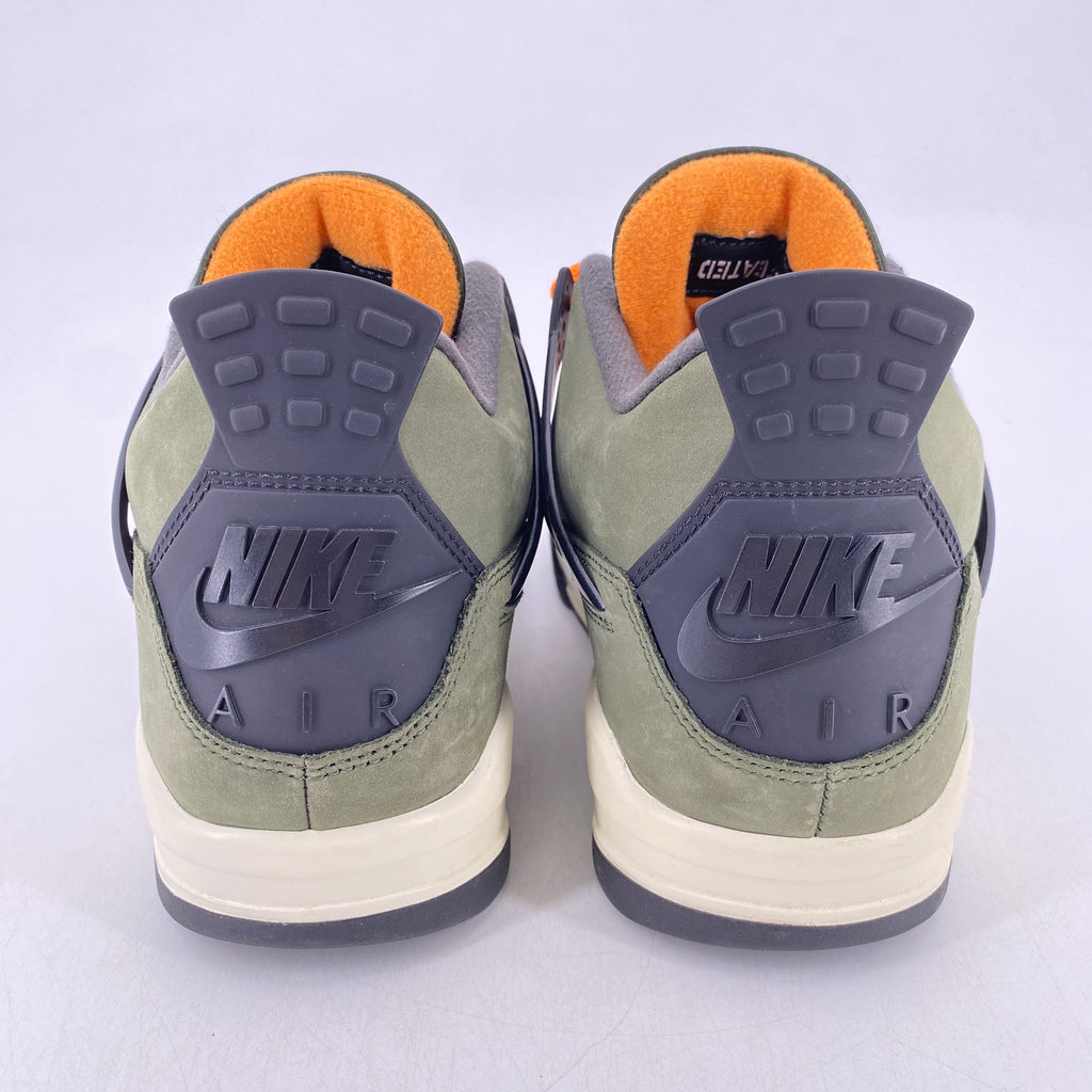 Air Jordan 4 Retro "Undefeated" 2025 Used Size 9.5