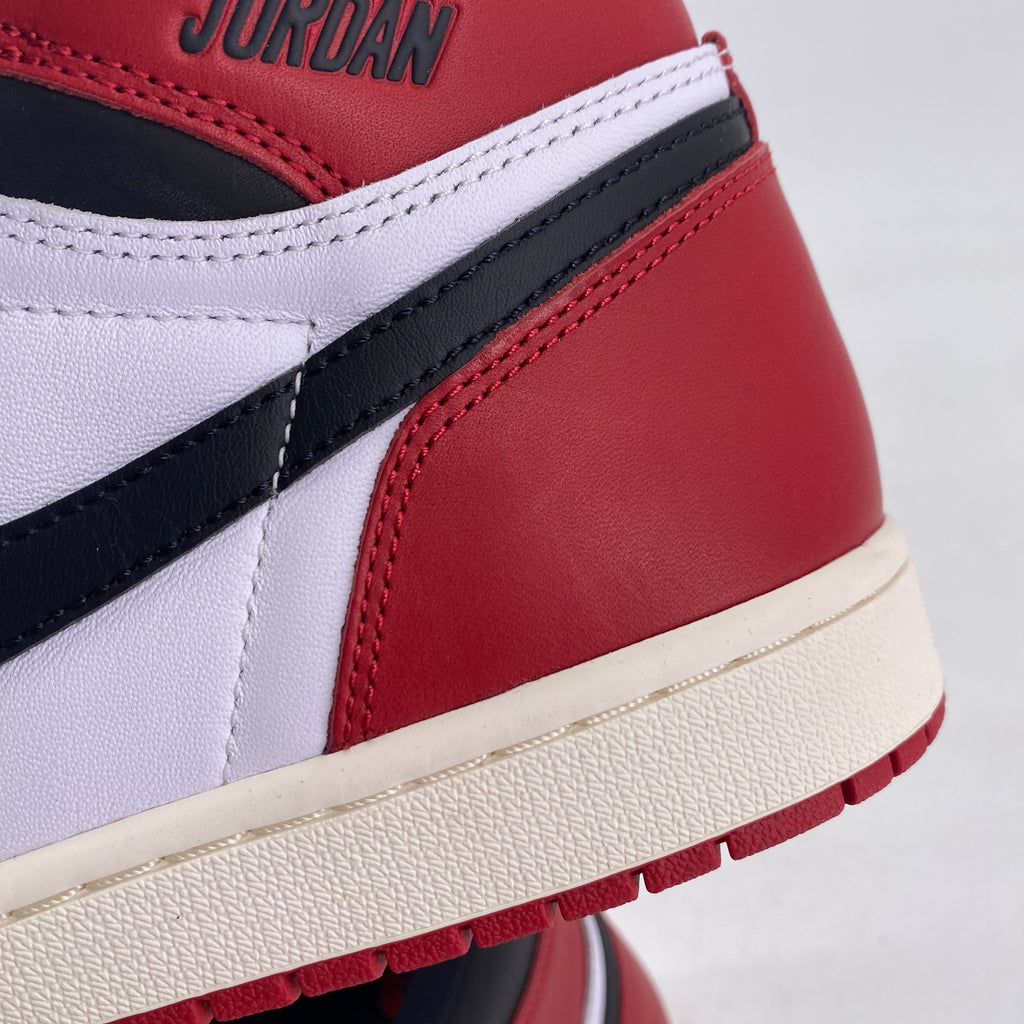 Air Jordan 1 Retro High OG "Black Toe Reimagined" 2025 New Size 10
