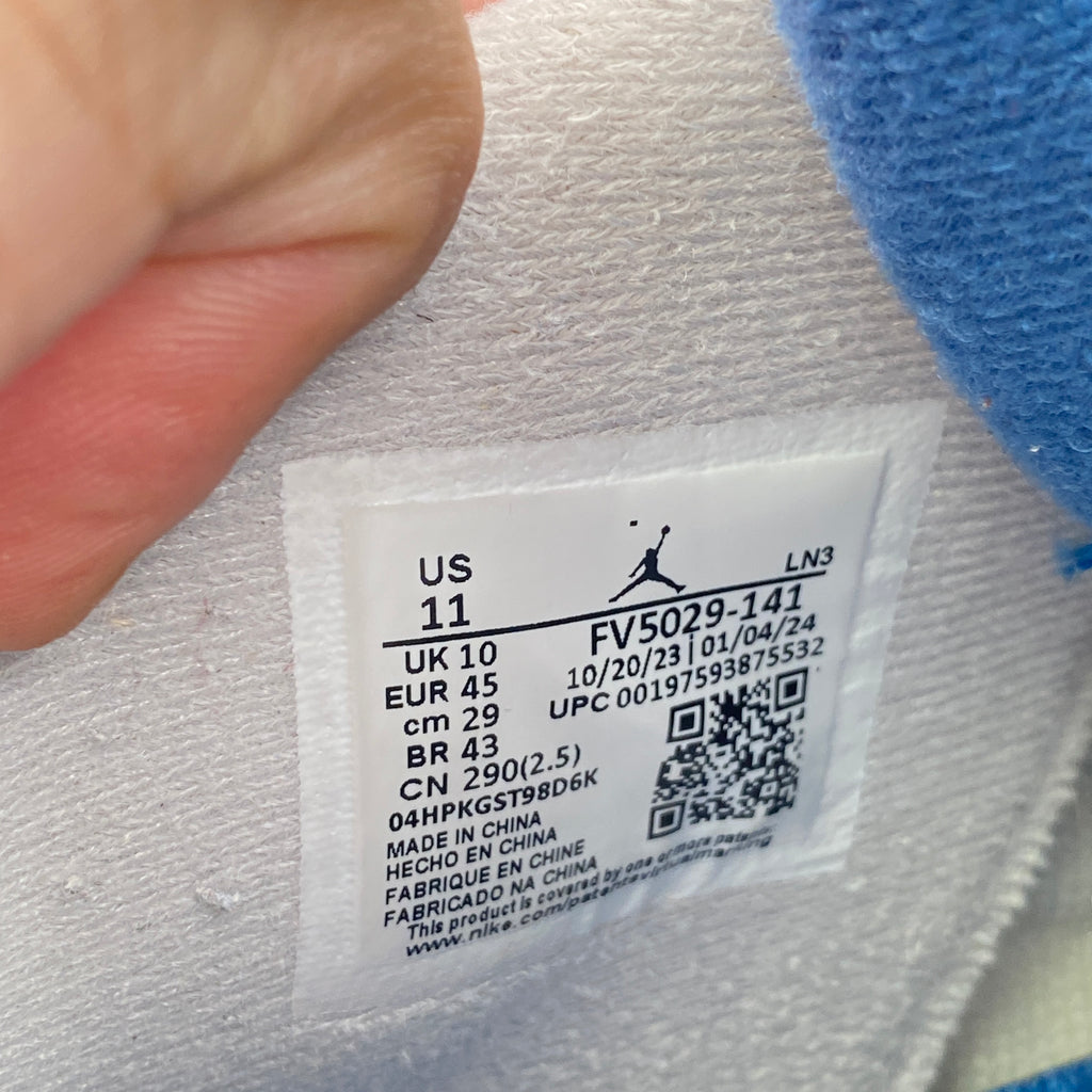 Air Jordan 4 Retro "Military Blue" 2024 Used Size 11