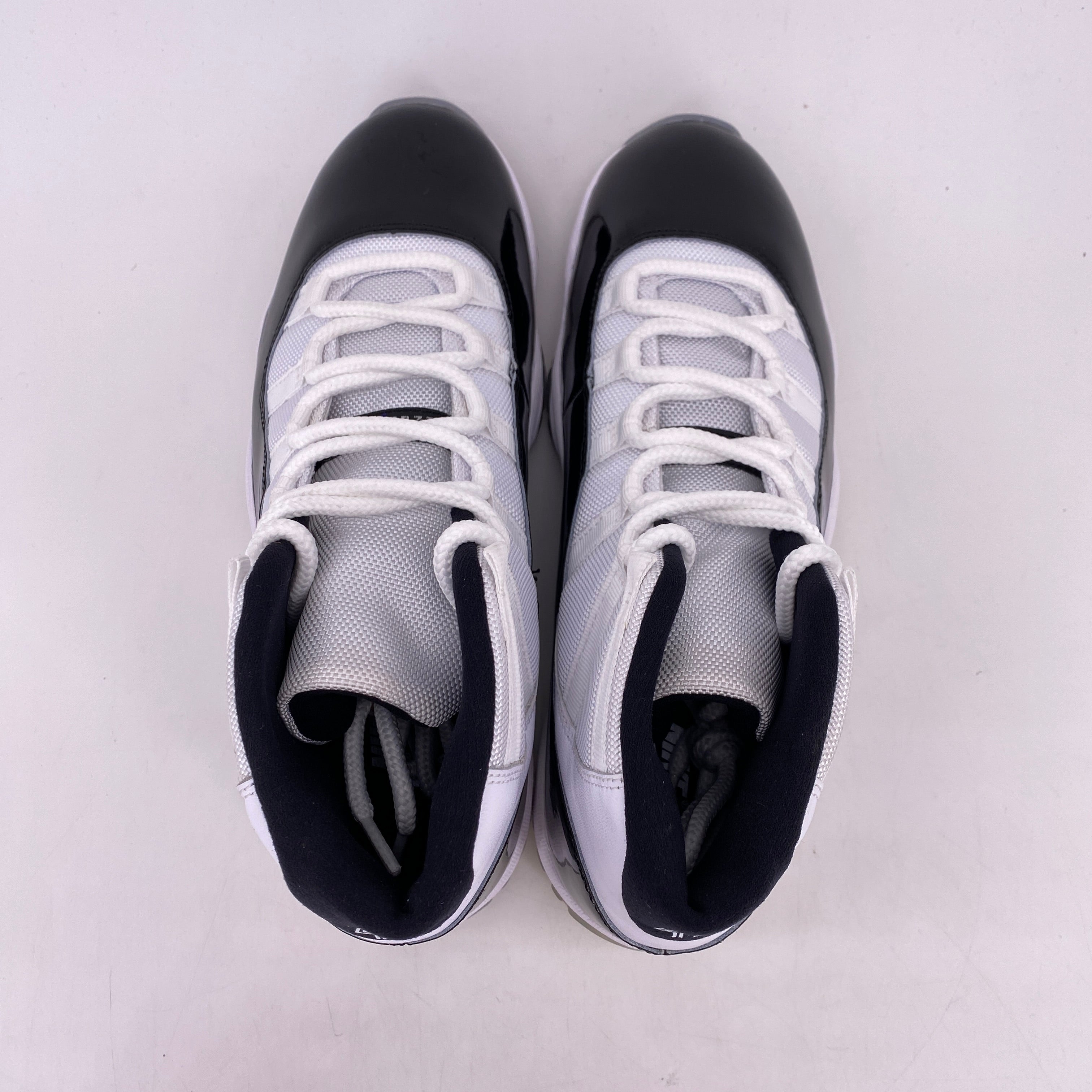 Air Jordan 11 Retro &quot;Concord&quot; 2018 Used Size 9