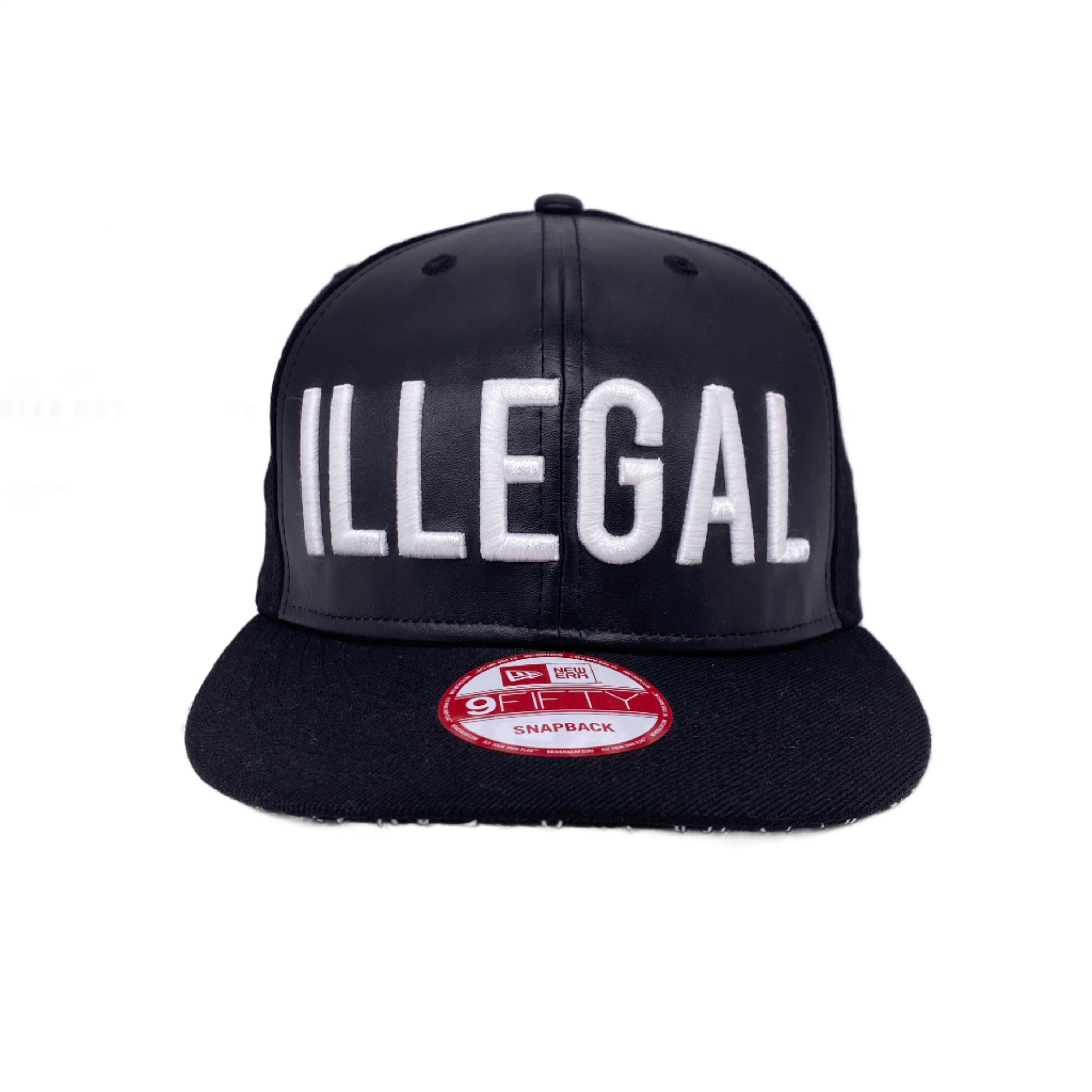 Black Scale Snapback &quot;ILLEGAL&quot; Used Black