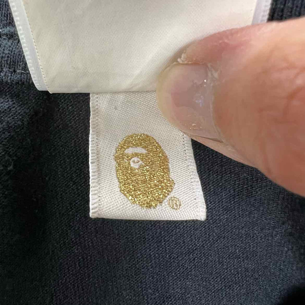 Bape T-Shirt "RED CAMO APE HEAD" Black Used Size XL