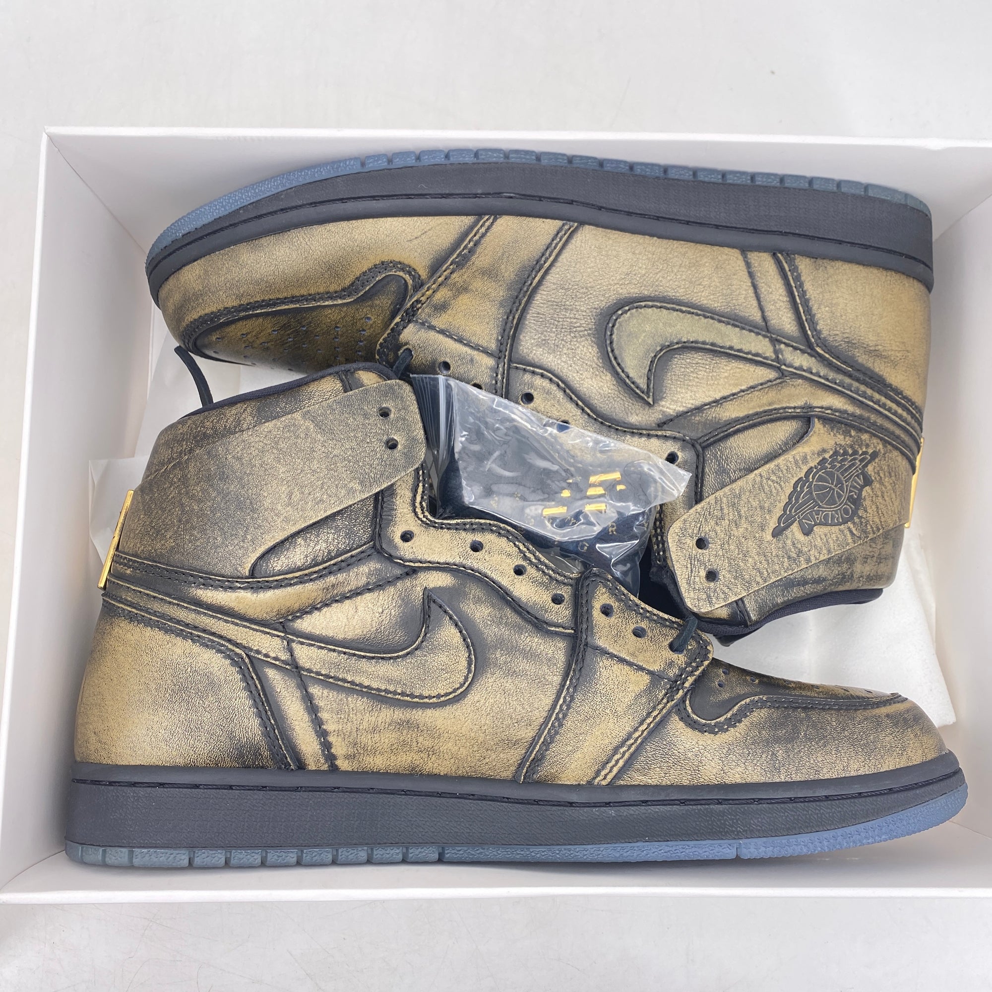 Air Jordan 1 Retro High OG &quot;Wings&quot; 2017 New Size 10.5