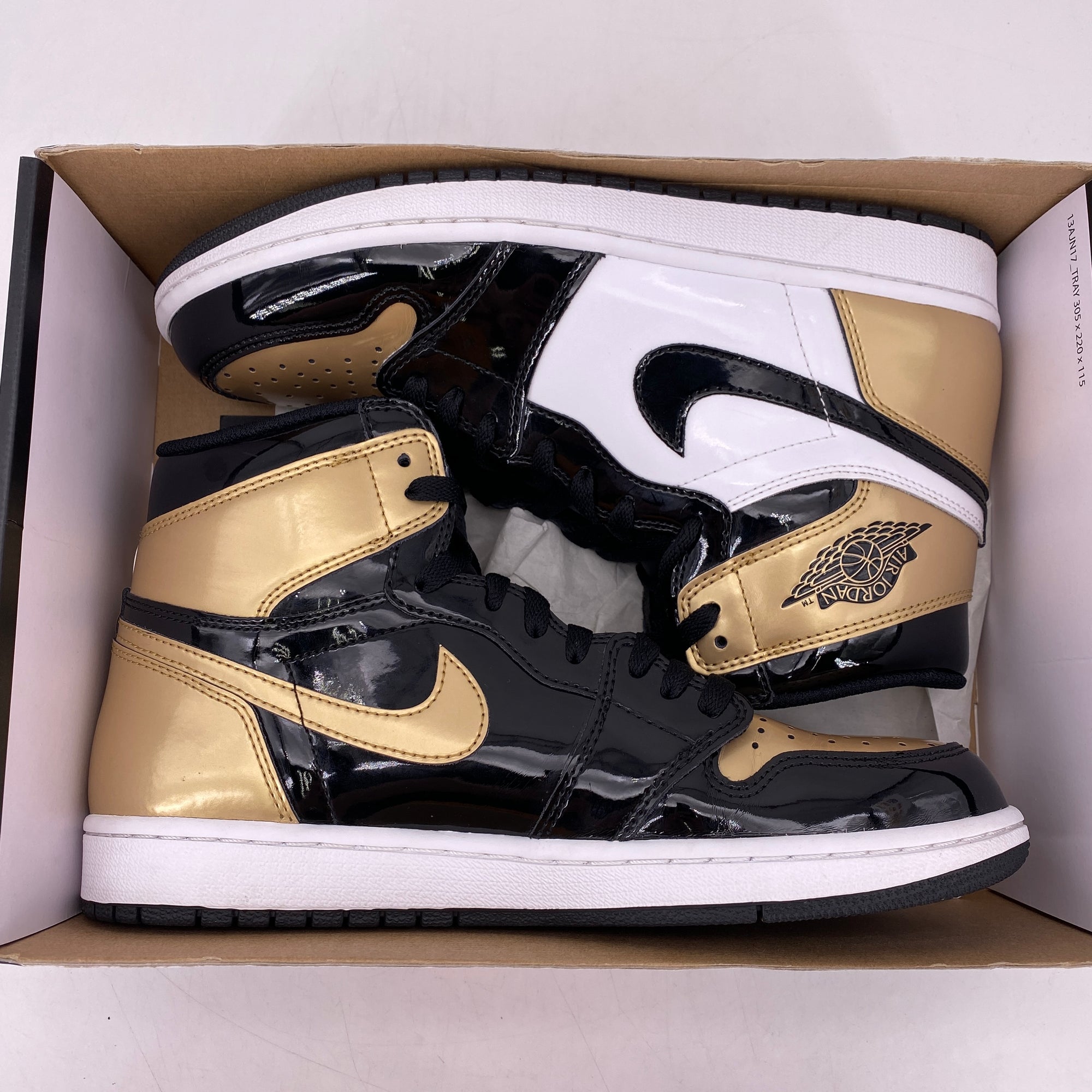 Air Jordan 1 Retro High OG &quot;Gold Toe&quot; 2018 Used Size 9