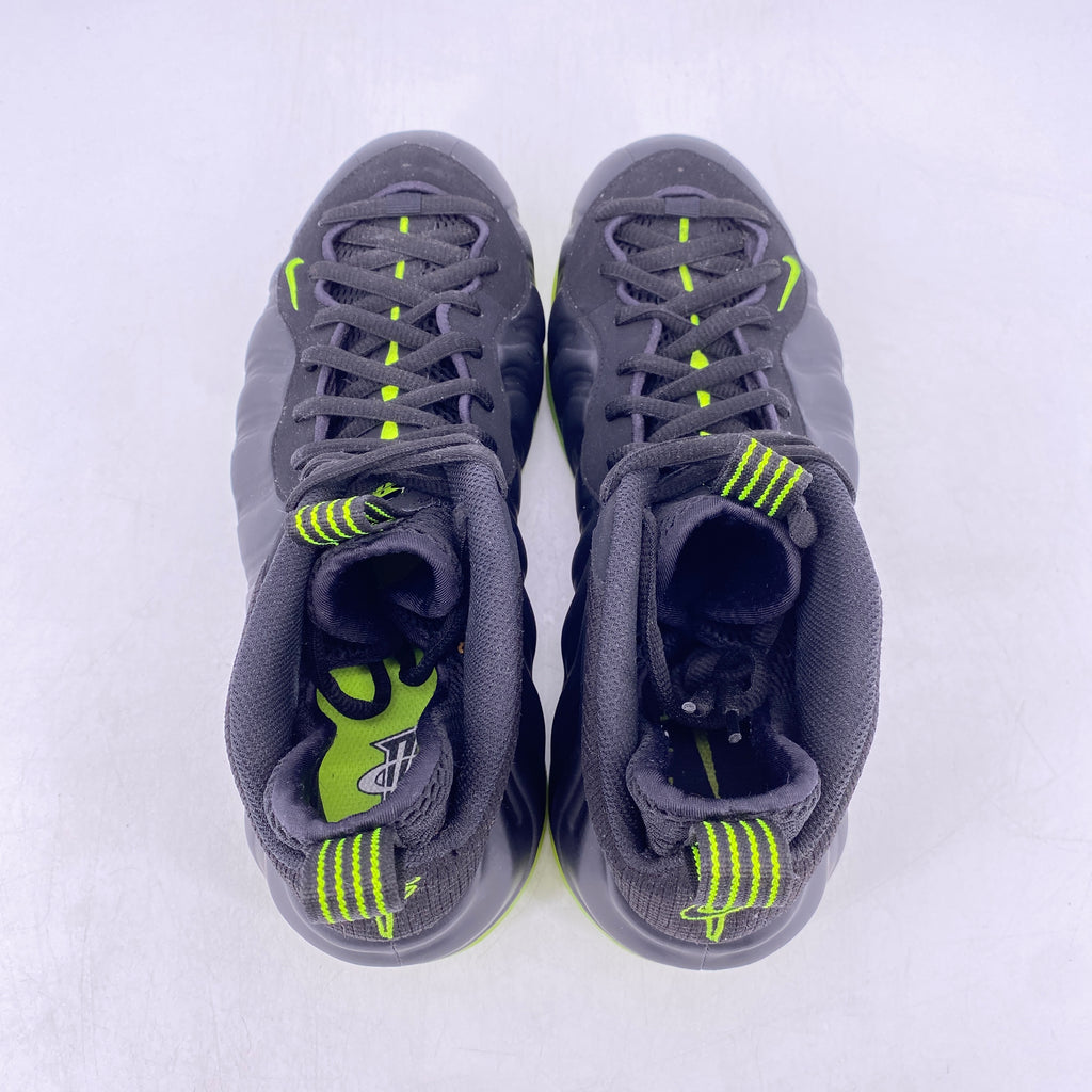 Nike Air Foamposite One "Black Volt" 2025 Used Size 10