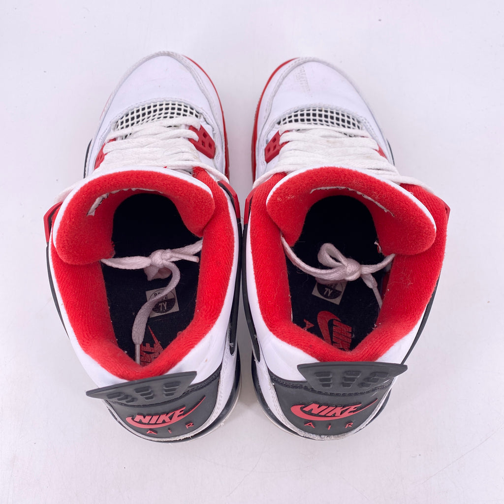 Air Jordan (GS) 4 Retro "Fire Red" 2020 Used Size 7Y