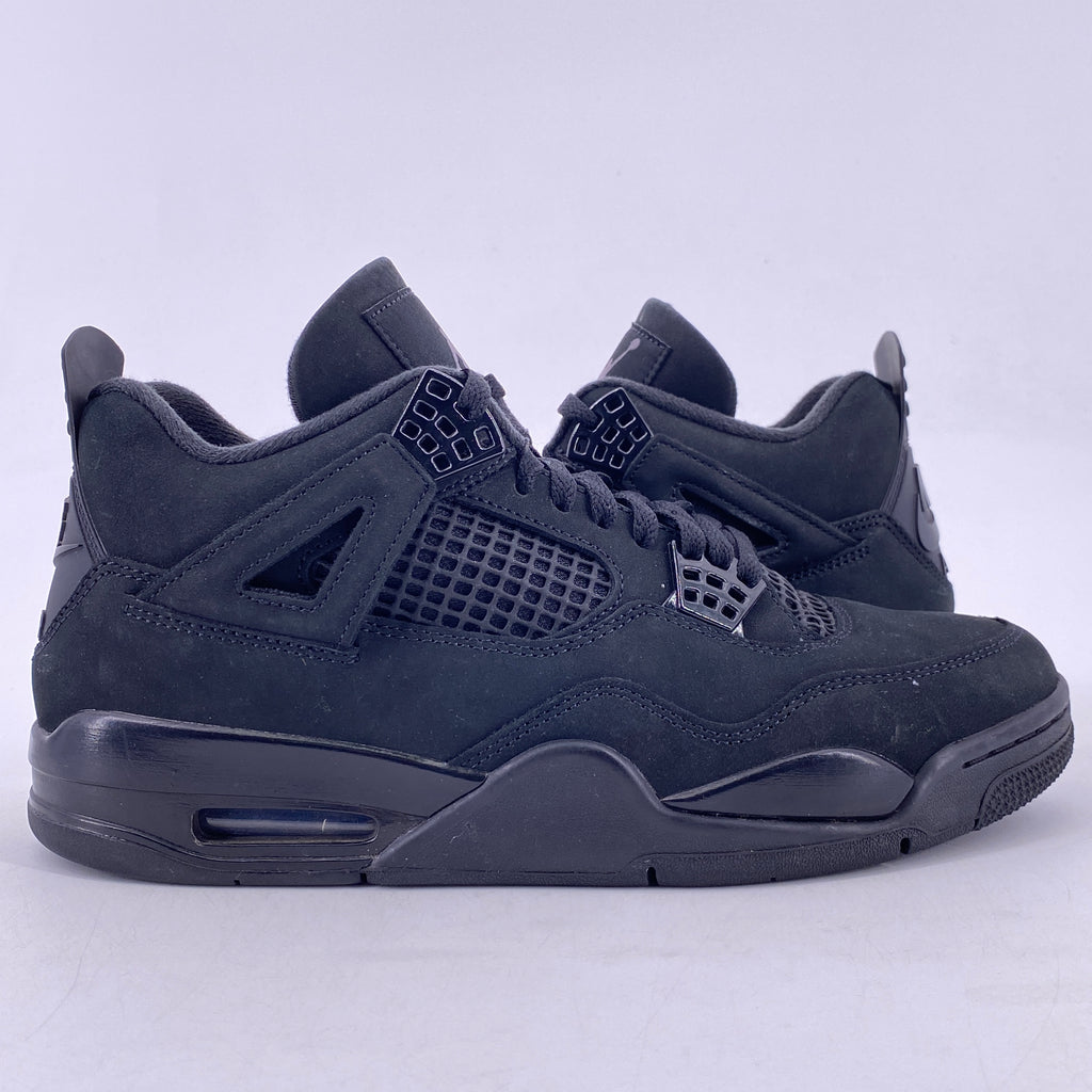Air Jordan 4 Retro "Black Cat" 2025 Used Size 9.5