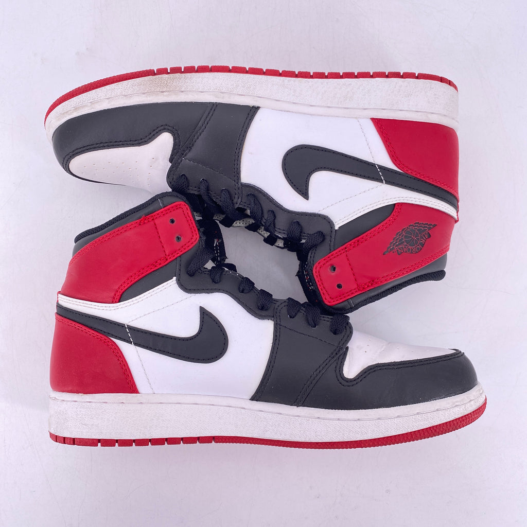 Air Jordan (GS) 1 Retro High "Black Toe" 2013 Used Size 6.5Y