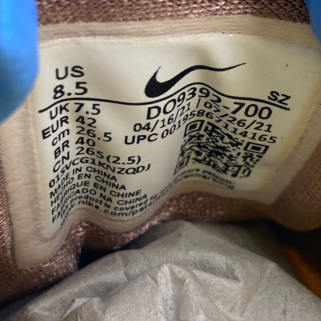 Nike Air Max 1 / CJ "Saturn Gold" 2022 New Size 8.5