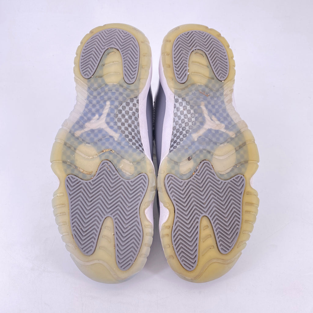 Air Jordan 11 Retro "Cool Grey" 2021 Used Size 9.5