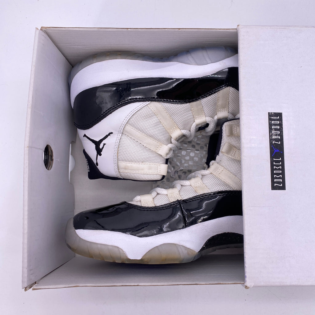Air Jordan 11 Retro "Concord" 2011 Used Size 8