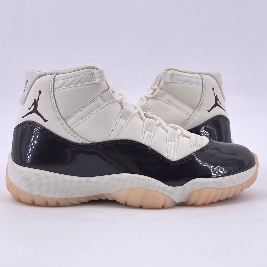 Air Jordan (W) 11 Retro "Neapolitan" 2023 Used Size 8.5W