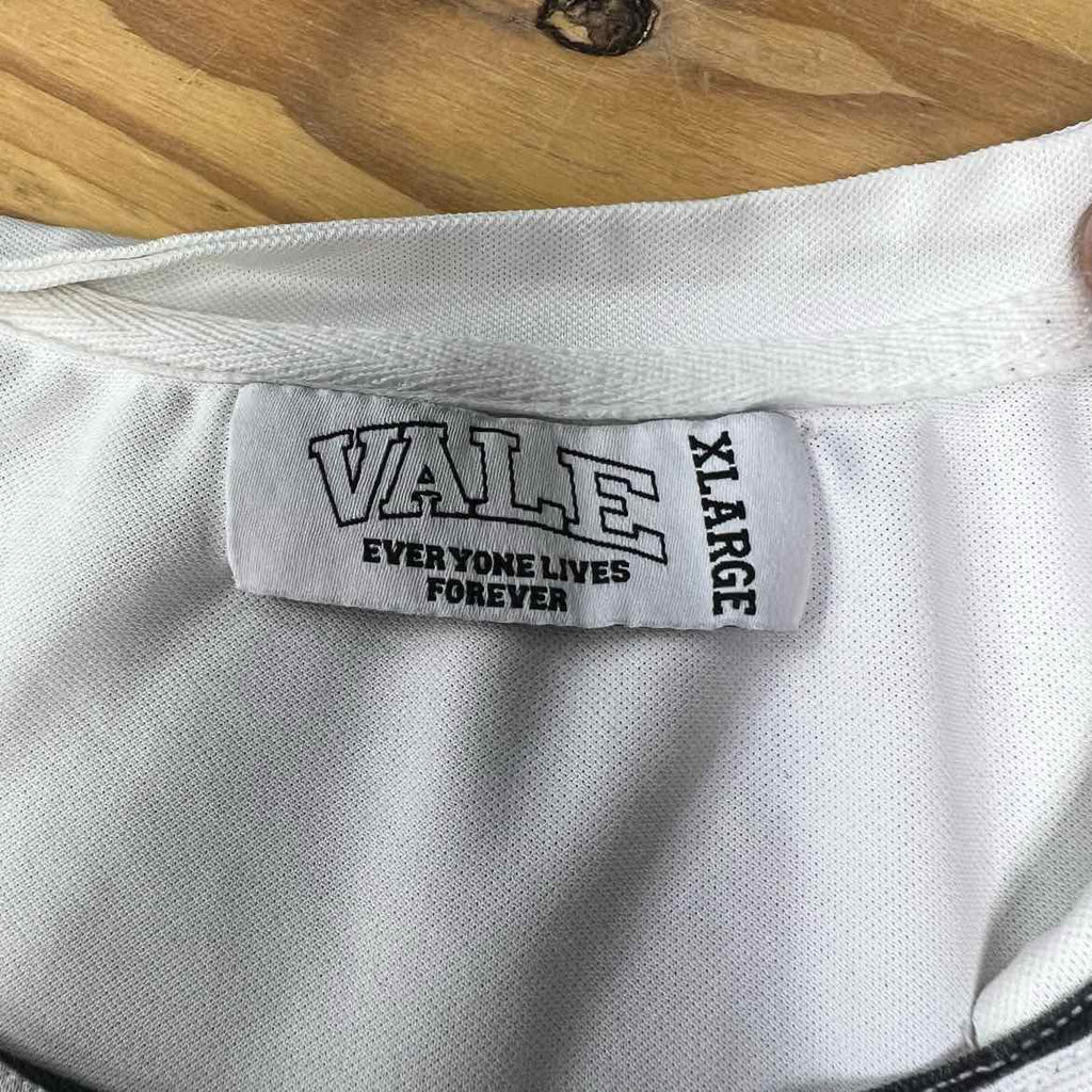 Vale Jersey "VALLEY UNITED" White Used Size XL