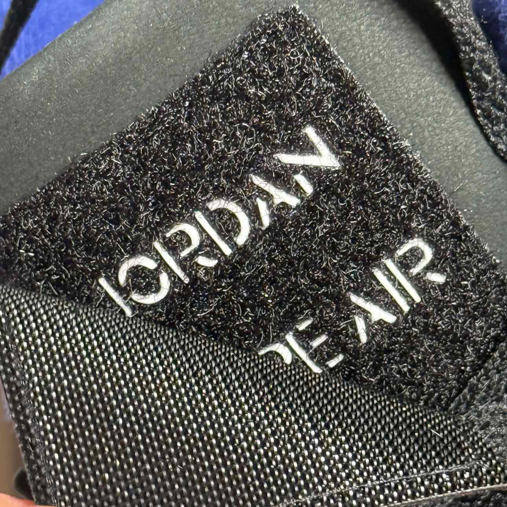Air Jordan 4 Retro "Rare Air" 2025 New Size 9