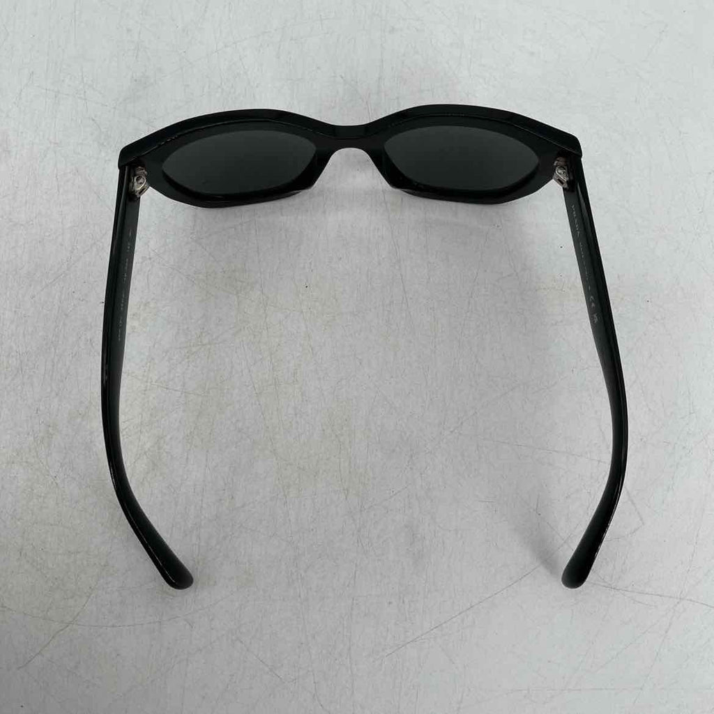 Prada Sunglasses "OVERSIZED" Used Black Size OS