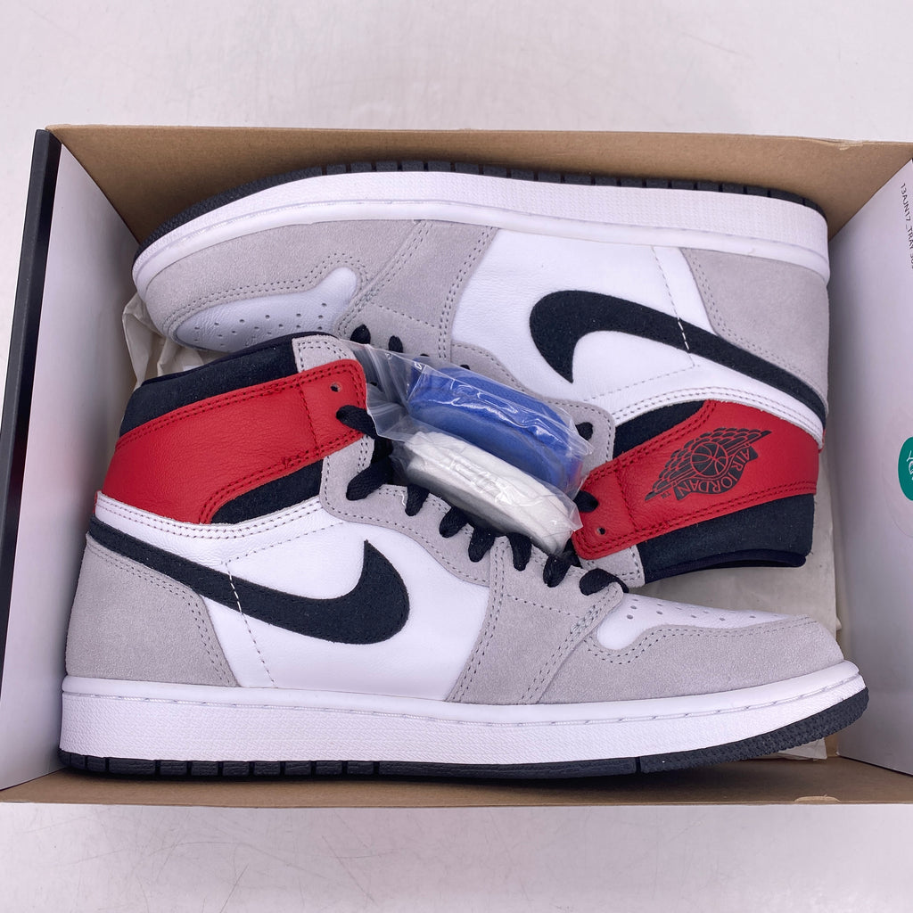 Air Jordan 1 Retro High OG "Light Smoke Grey" 2020 Used Size 9