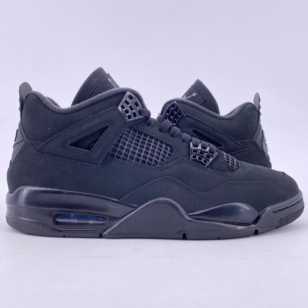 Air Jordan 4 Retro "Black Cat" 2025 Used Size 10
