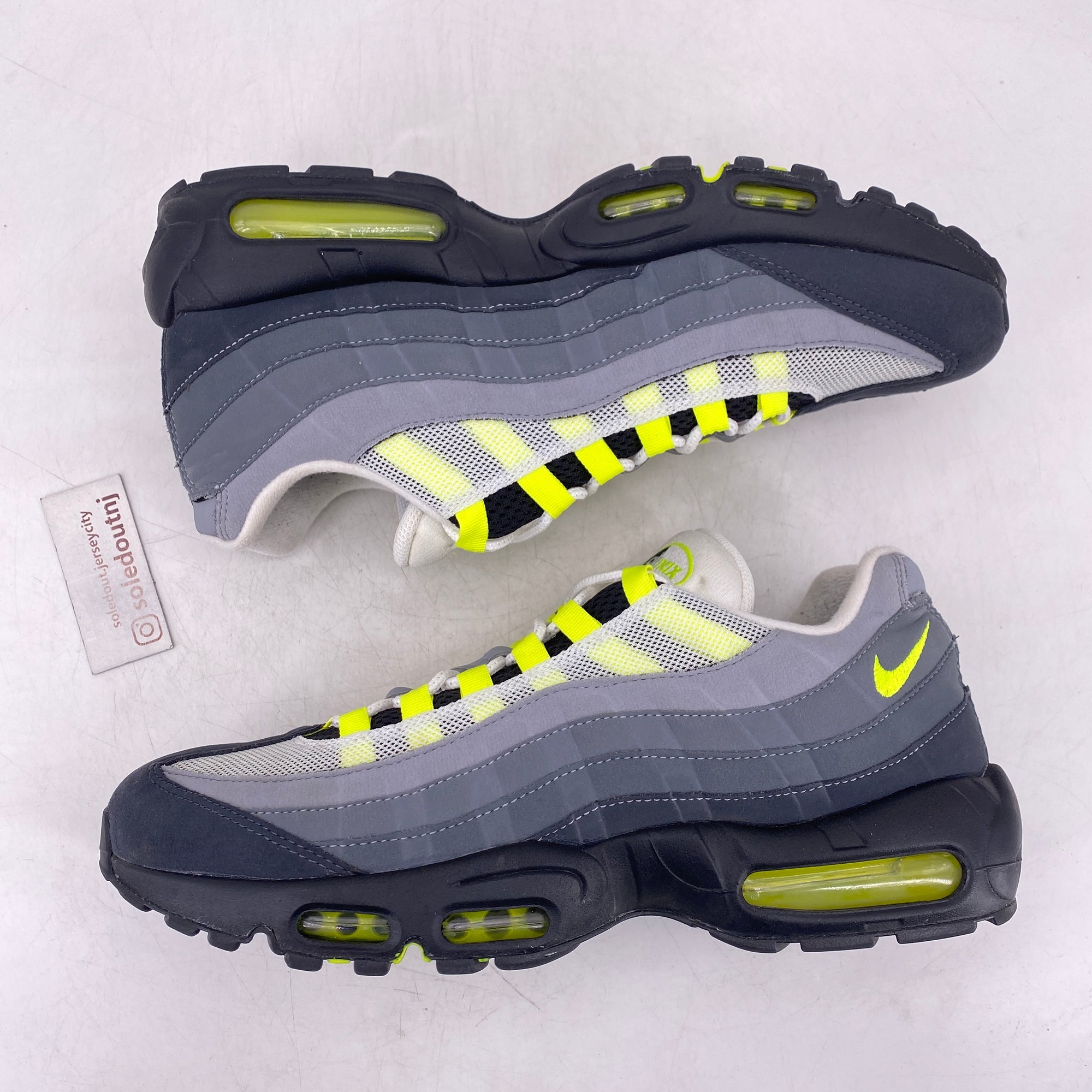 Nike Air Max 95 &quot;Neon&quot; 2020 Used Size 11.5