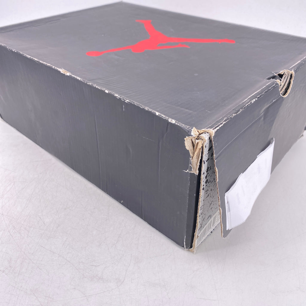 Air Jordan 6 Retro "Carmine" 2021 Used Size 9.5