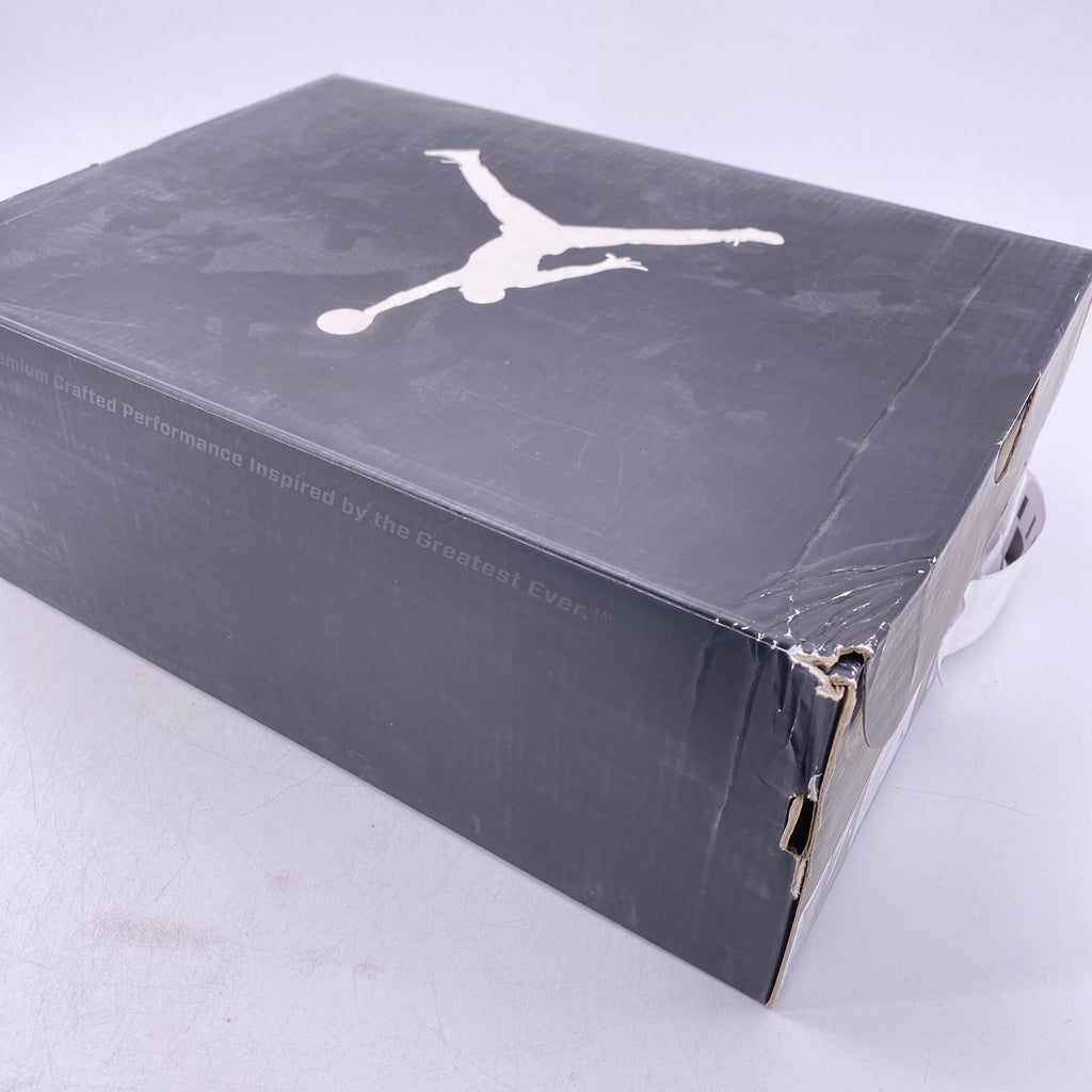 Air Jordan (GS) 4 Retro "Cavs" 2012 New Size 7Y