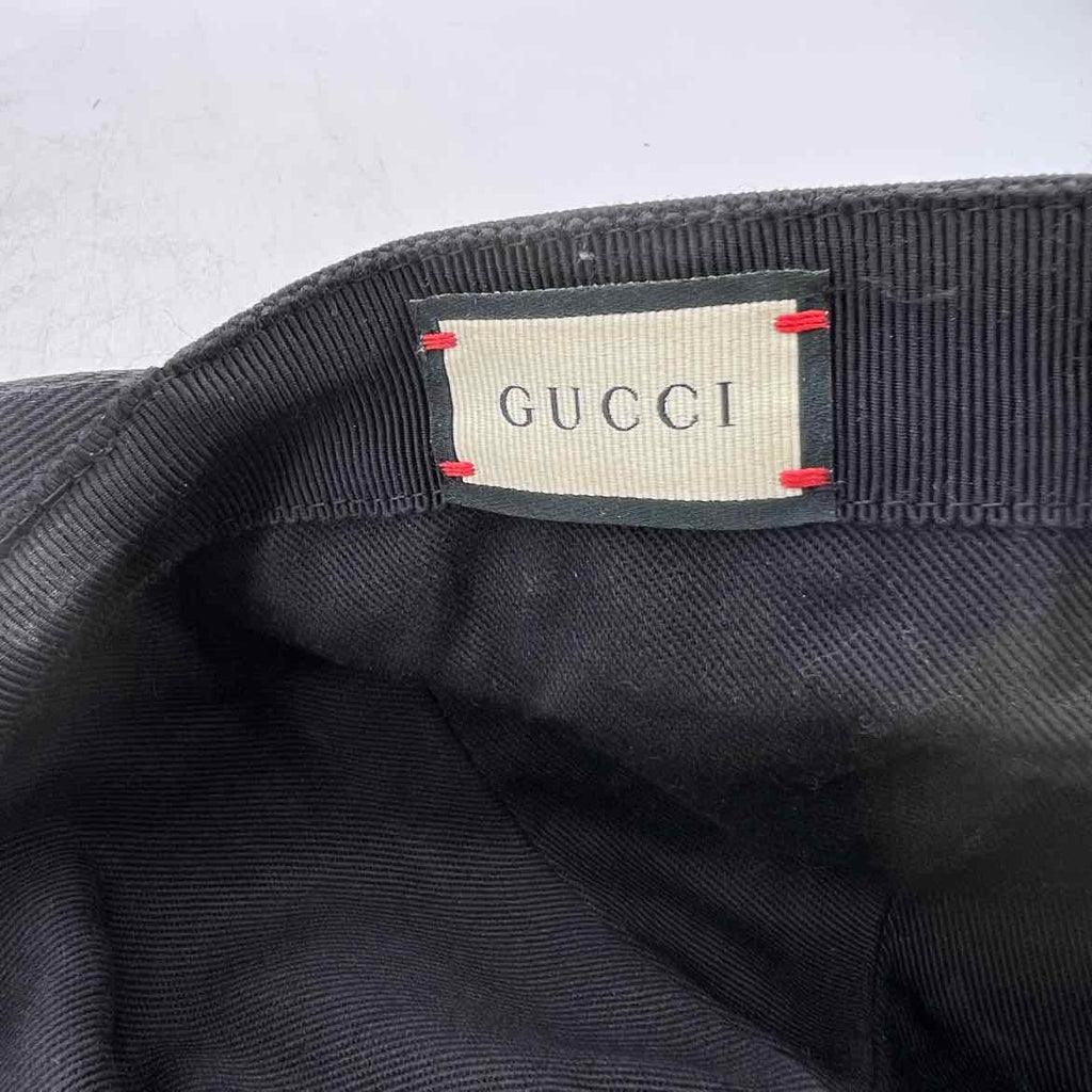 Gucci Strapback "LOVERS" Used Black Size L