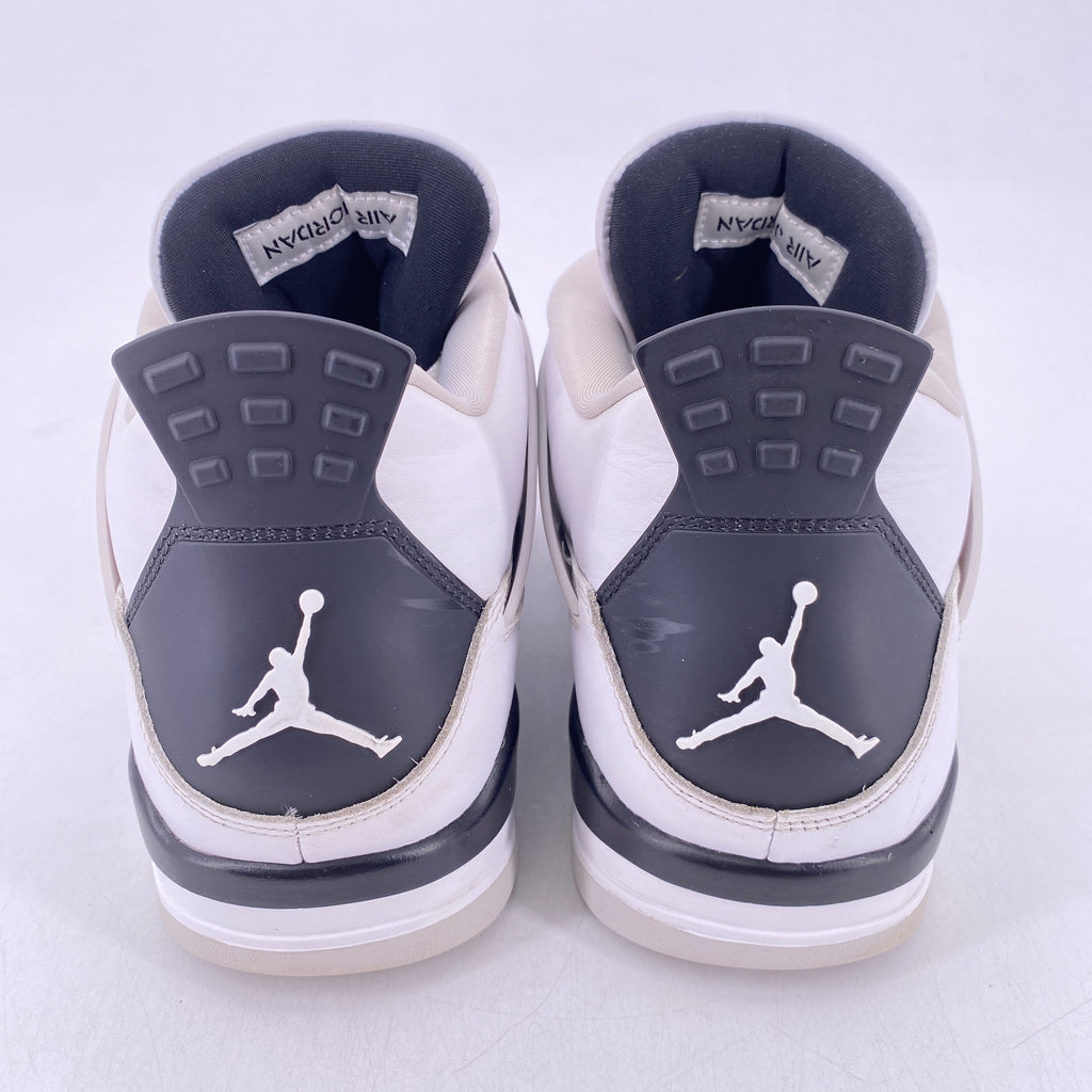 Air Jordan 4 Retro "Military Black" 2022 Used Size 14