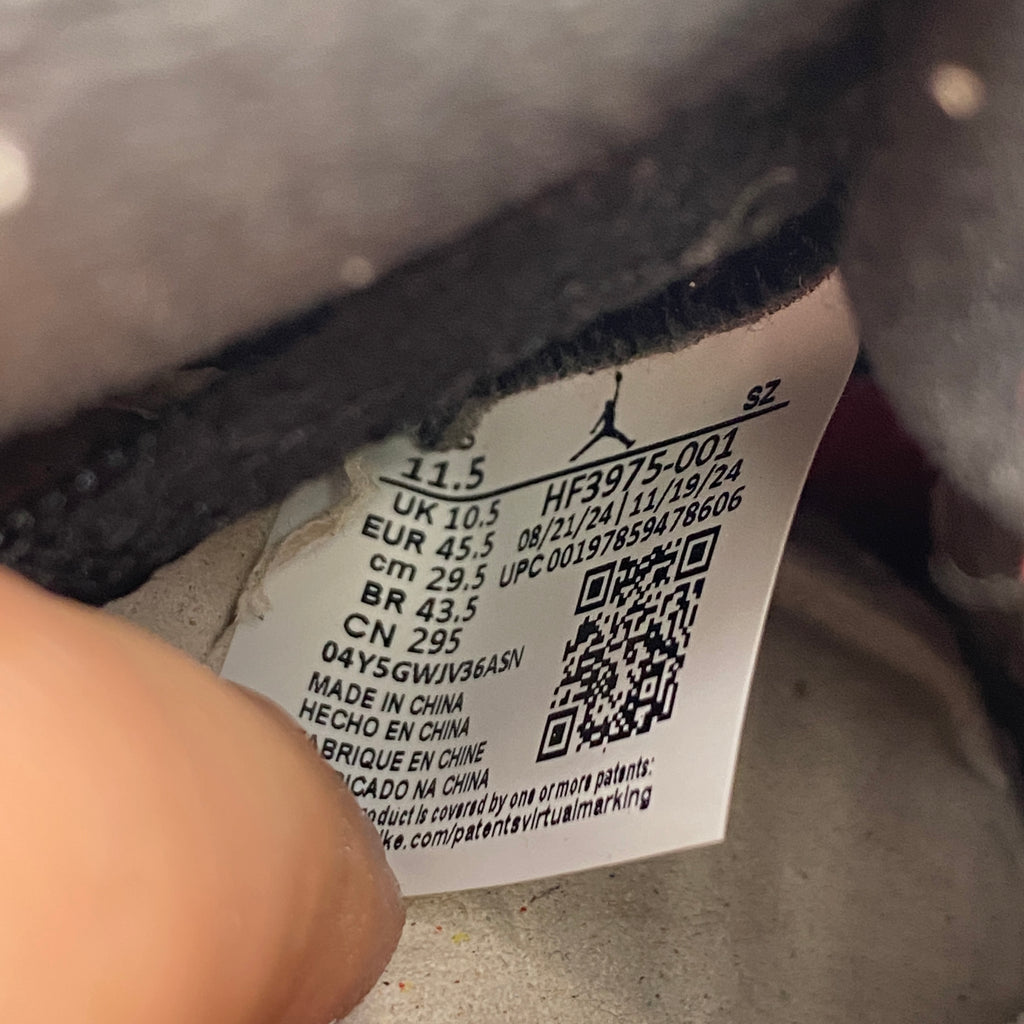 Air Jordan 5 Retro "Black Metallic Reimagined" 2025 Used Size 11.5