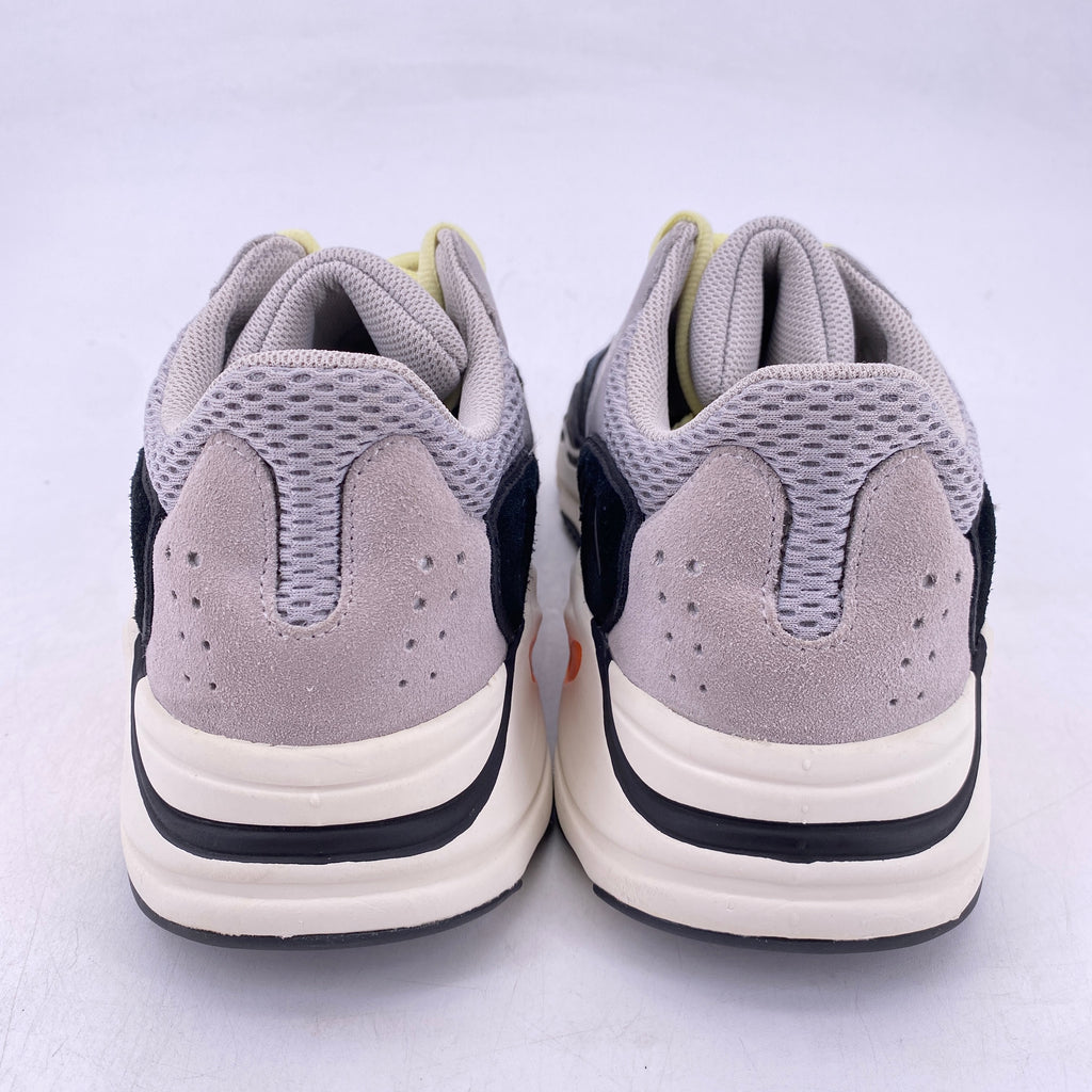 Yeezy 700 "Waverunner" 2017 Used Size 11
