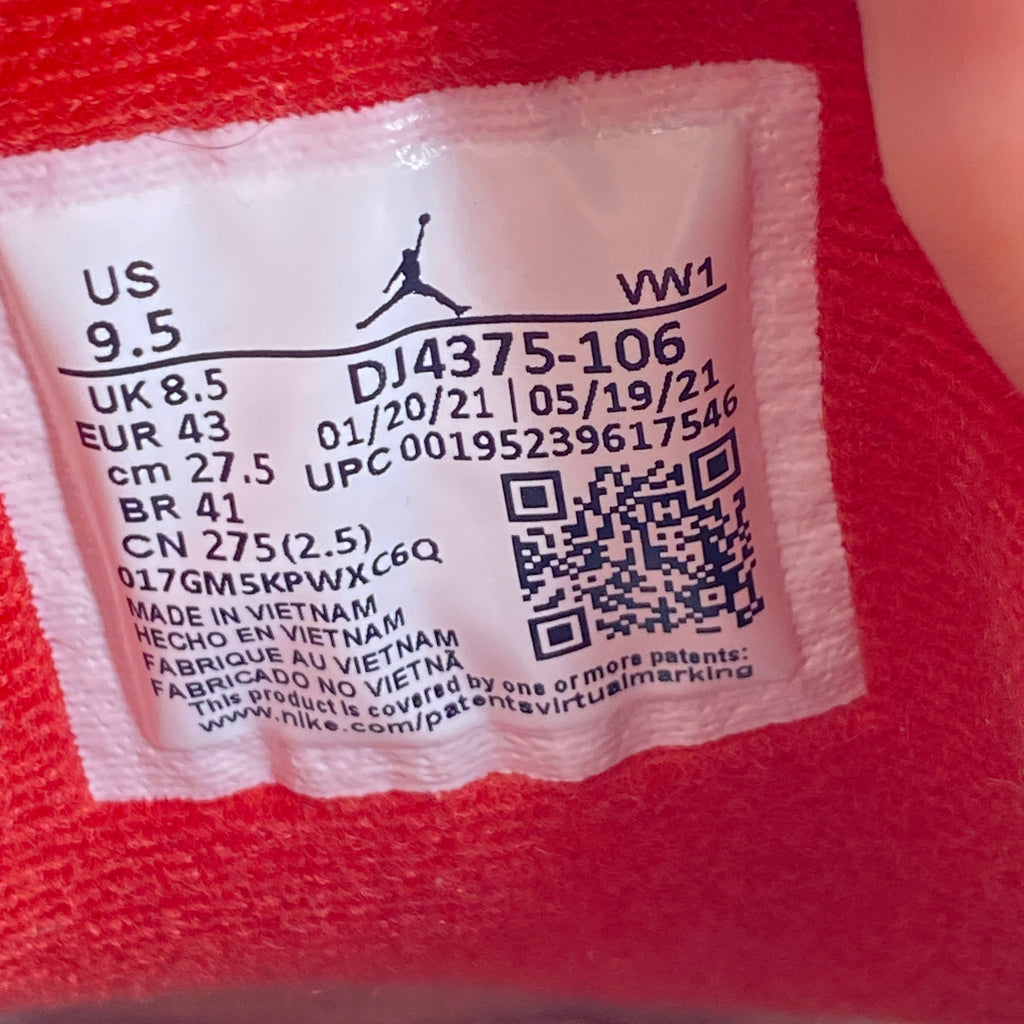 Air Jordan 2 Retro Low "Ow White Red" 2021 Used Size 9.5