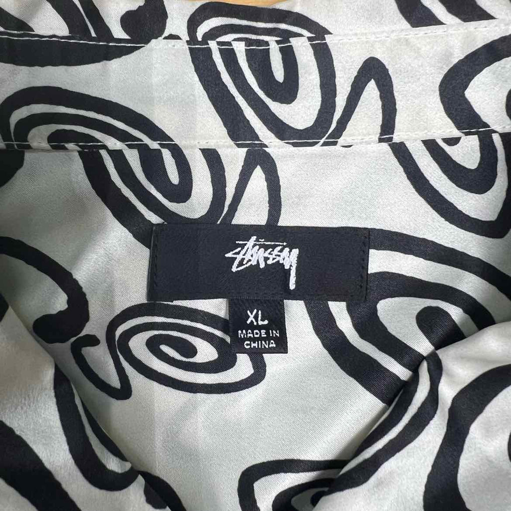 Stussy Button Up "SWIRL" - Size XL (6449-22)