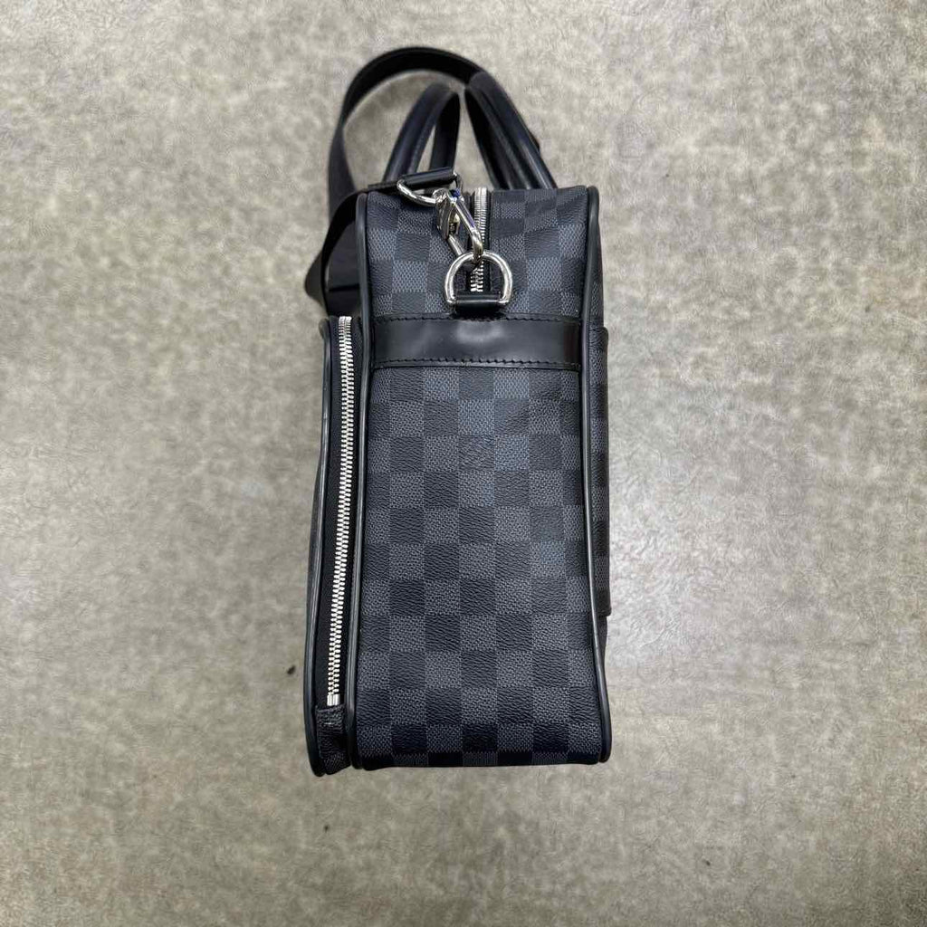 Louis Vuitton Messenger Bag "ICARE LAPTOP" Used Black