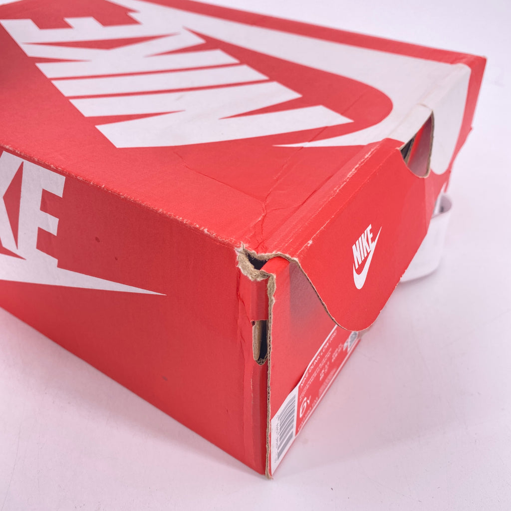 Nike (GS) Dunk Low "Unc" 2020 Used Size 6Y