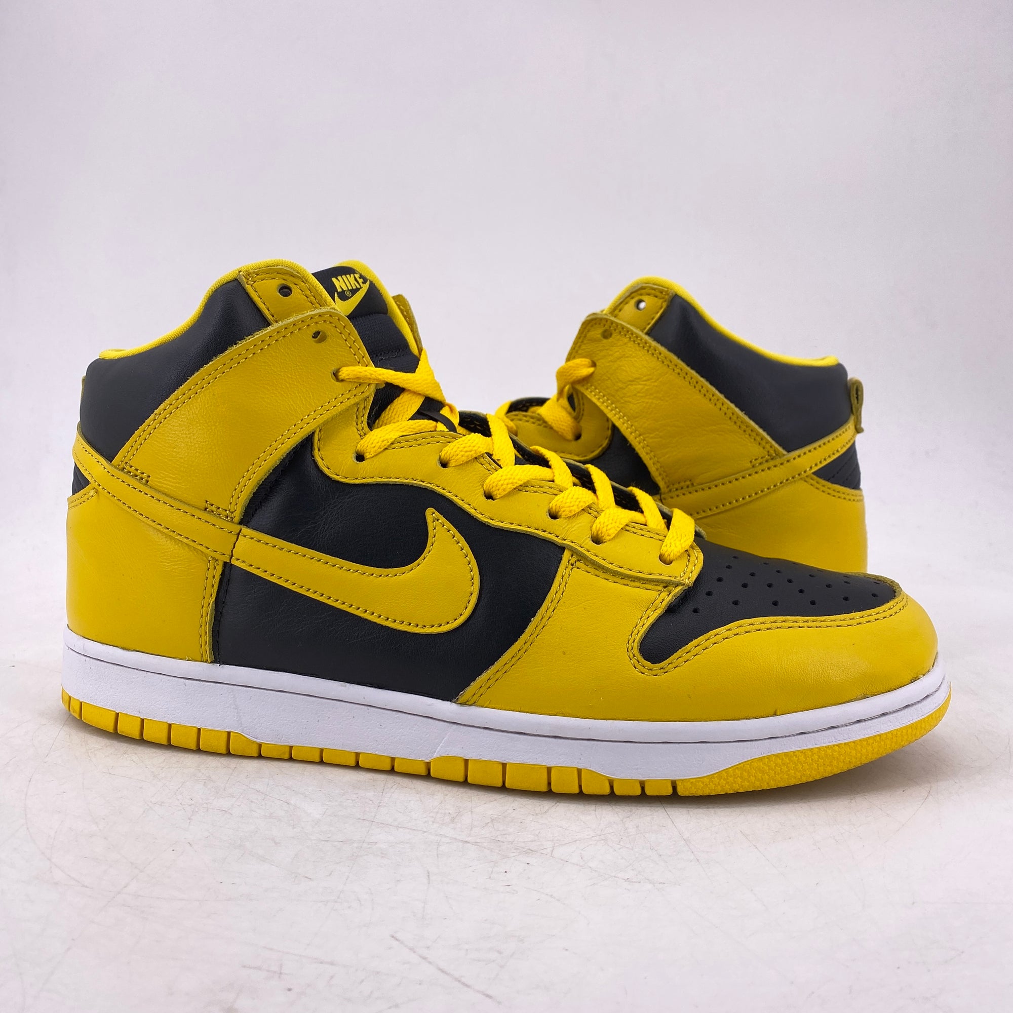 Nike Dunk High &quot;Iowa&quot; 2020 Used Size 11.5