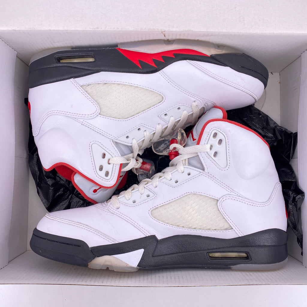 Air Jordan 5 Retro "Fire Red" 2020 Used Size 9