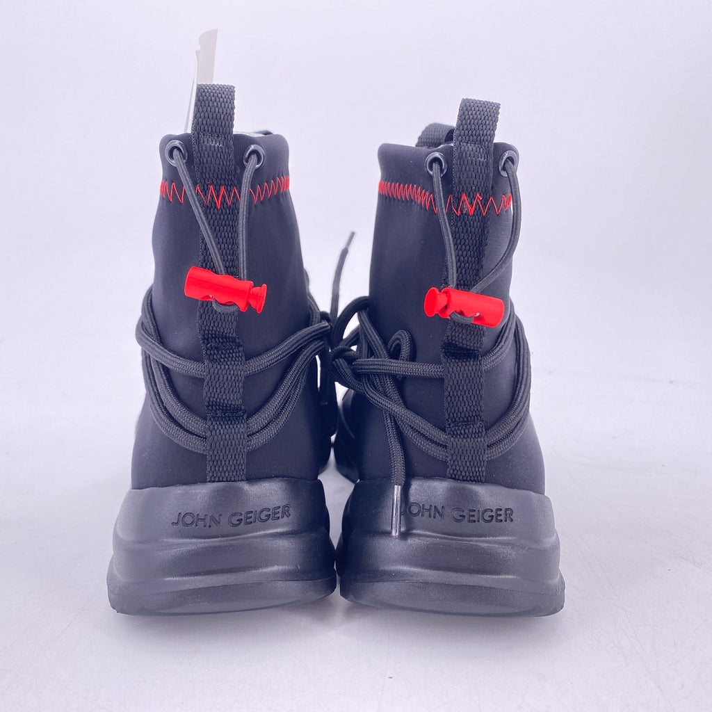 John Geiger 002 "Black"  New Size 6