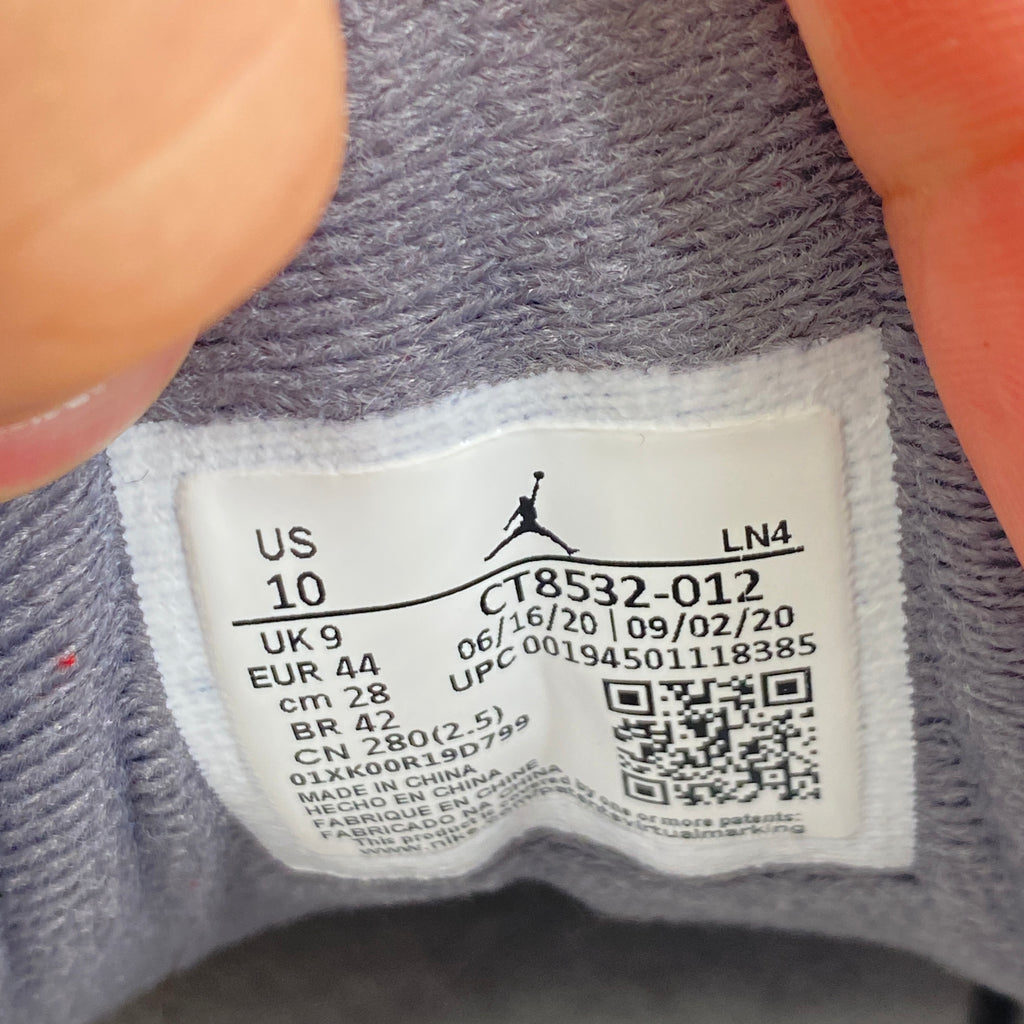 Air Jordan 3 Retro "Cool Grey" 2021 Used Size 10