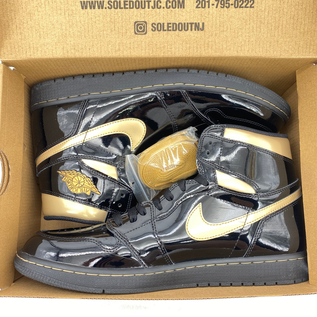 Air Jordan 1 Retro High "Black Metallic Gold" 2020 Used Size 13