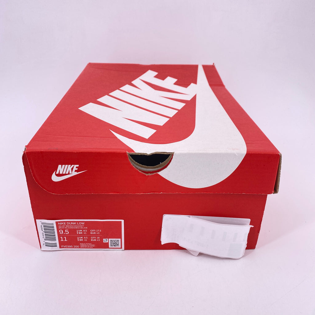 Nike Dunk Low "Red Panda" 2023 Used Size 9.5