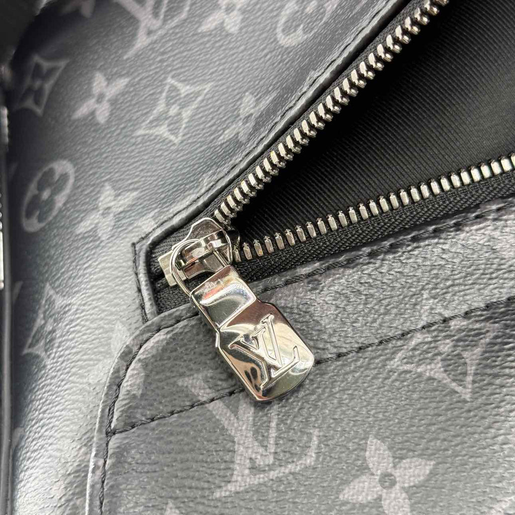 Louis Vuitton Messenger Bag "DISTRICT" Used Black Size PM