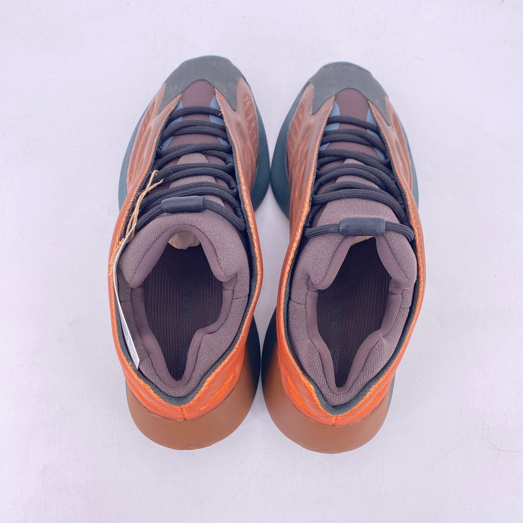 Yeezy 700 v3 "Copper Fade" 2021 New Size 11