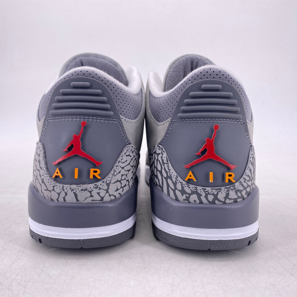 Air Jordan 3 Retro "Cool Grey" 2021 Used Size 8.5