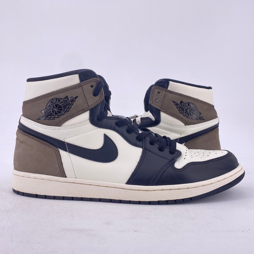 Air Jordan 1 Retro High OG "Mocha" 2020 Used Size 14