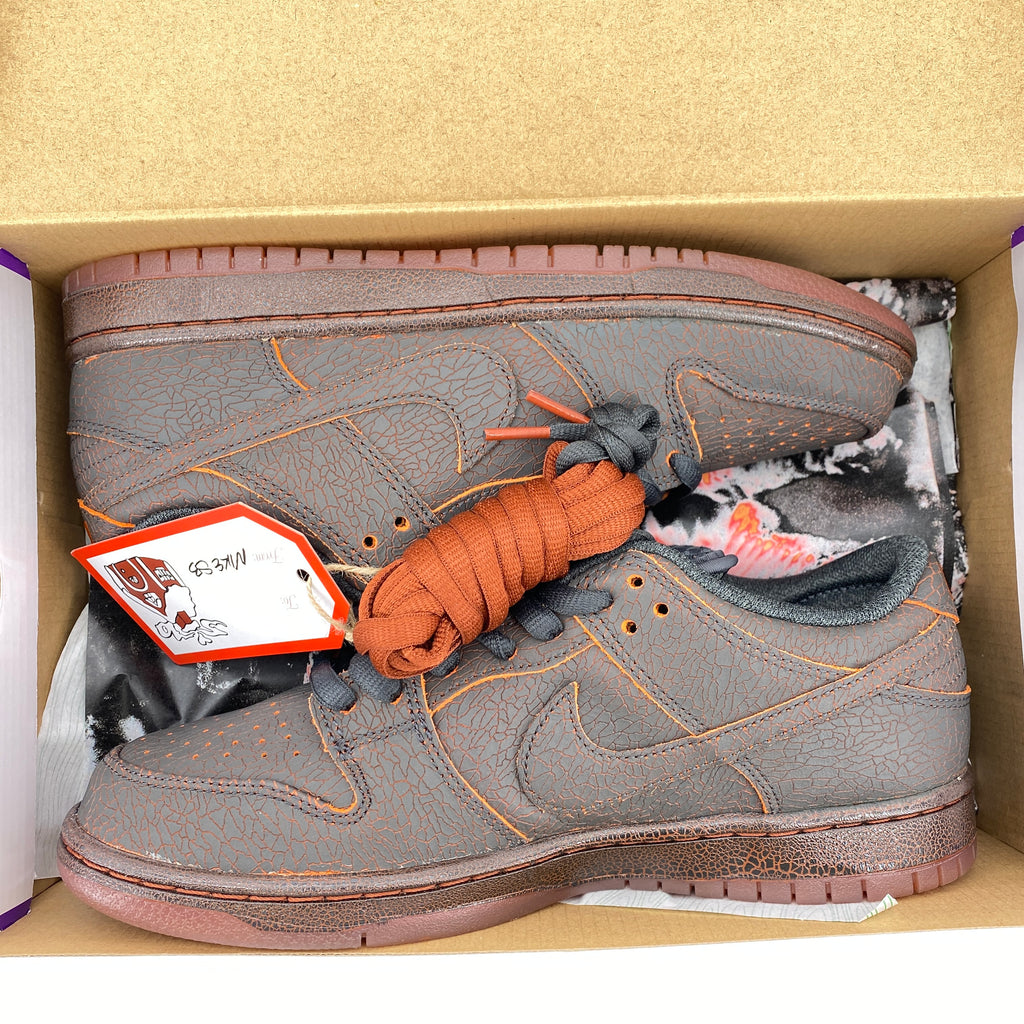 Nike SB Dunk Low "Krampus" 2025 New Size 8