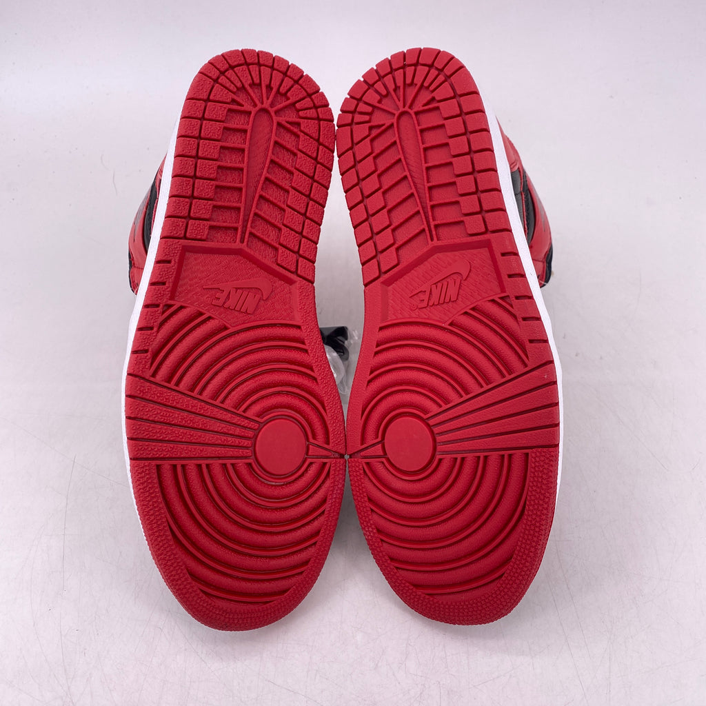 Air Jordan 1 Retro High OG "Banned" 2011 New Size 9.5