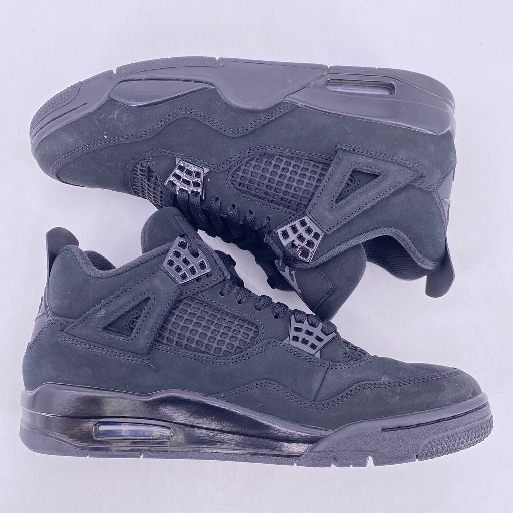 Air Jordan 4 Retro "Black Cat" 2025 Used Size 9.5