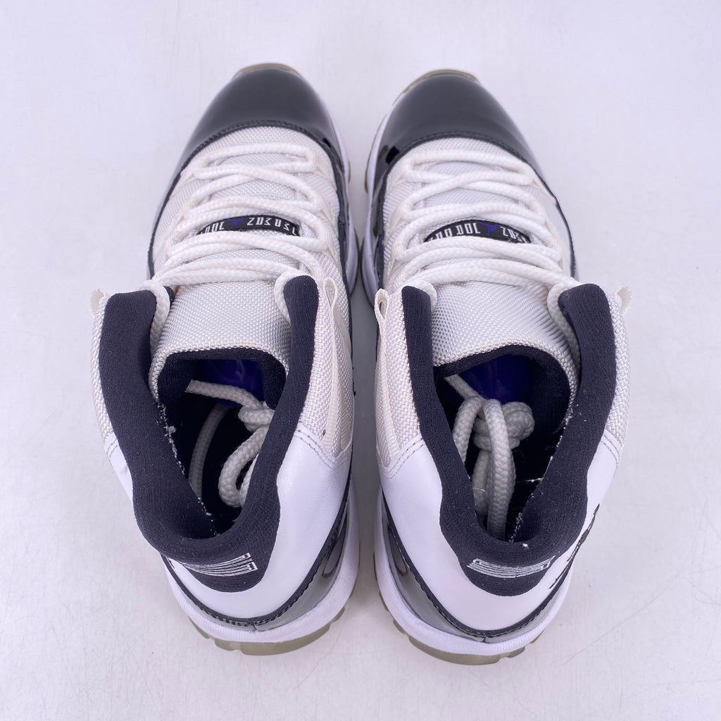 Air Jordan 11 Retro "Concord" 2011 Used Size 8.5