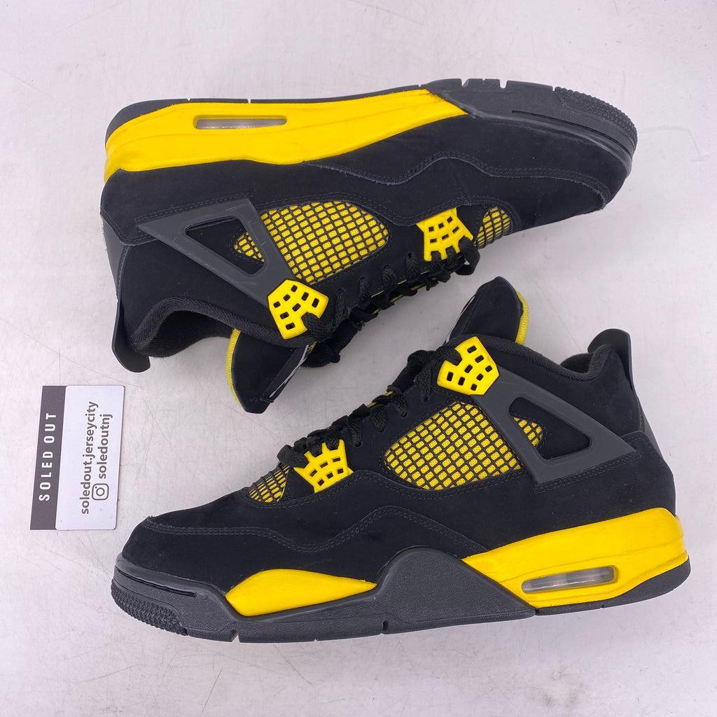 Air Jordan 4 Retro "Thunder" 2023 Used Size 12