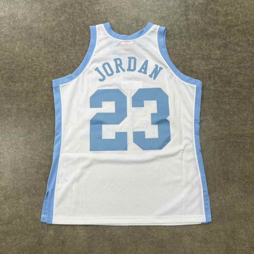 Mitchell & Ness Jersey "JORDAN UNC" White Used Size XL